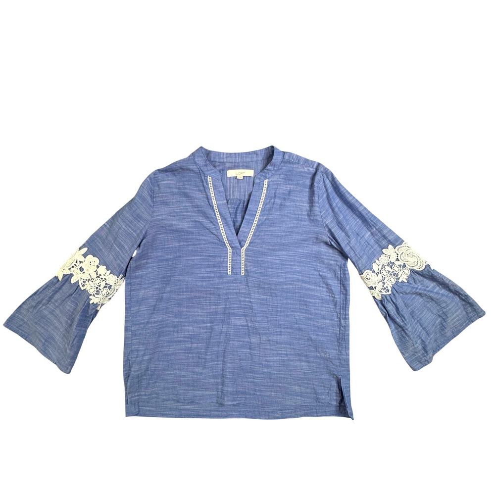LOFT‎ Blue Cotton Chambray Lace Bell Sleeve Split Neck Blouse Top Womens Medium
